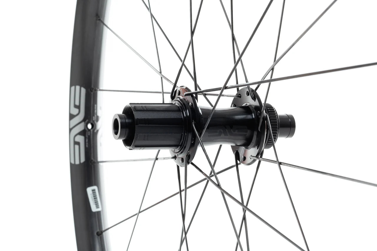 Enve AG28 Carbon Tubeless Disc-Brake Wheel Set (650b)